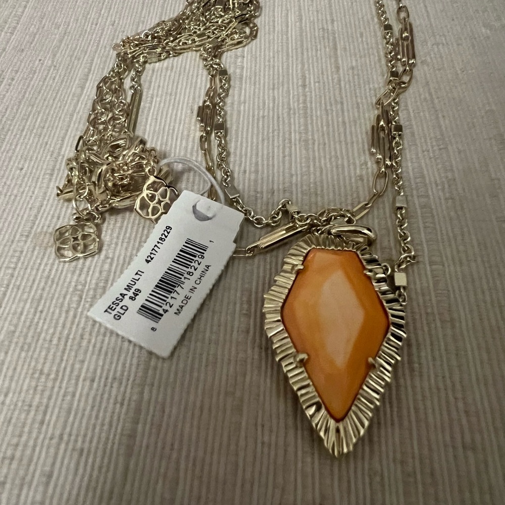 Kendra Scott Tessa multi-strand necklace in light papaya magnesite